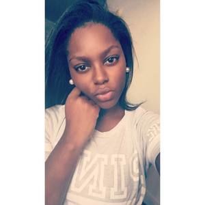 Meet your Posher, Dasia